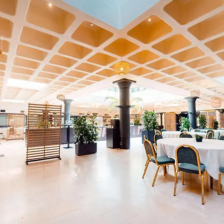 Mercure Chateau Chartrons Szálloda 4*
