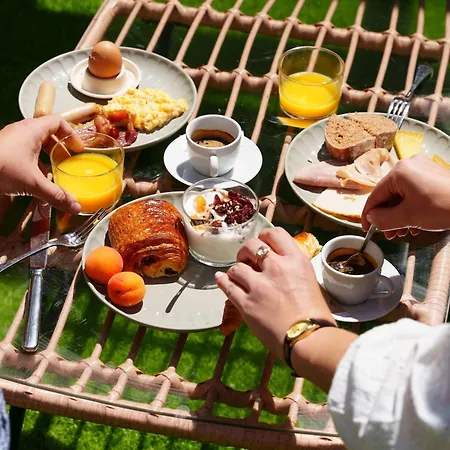 Mercure Chateau Chartrons Szálloda