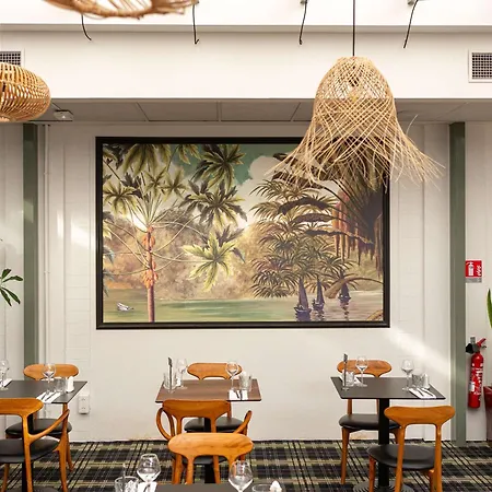 Mercure Chateau Chartrons Отель
